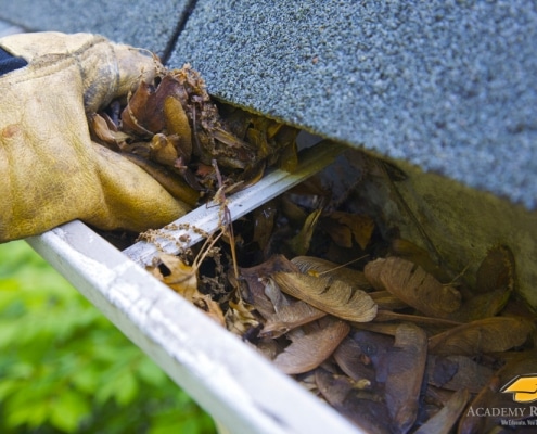 gutters-atlanta-4 Clogged gutter showing need for Mastershield protection