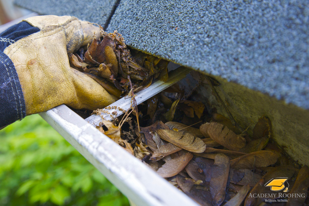gutters-atlanta-4 Clogged gutter showing need for Mastershield protection